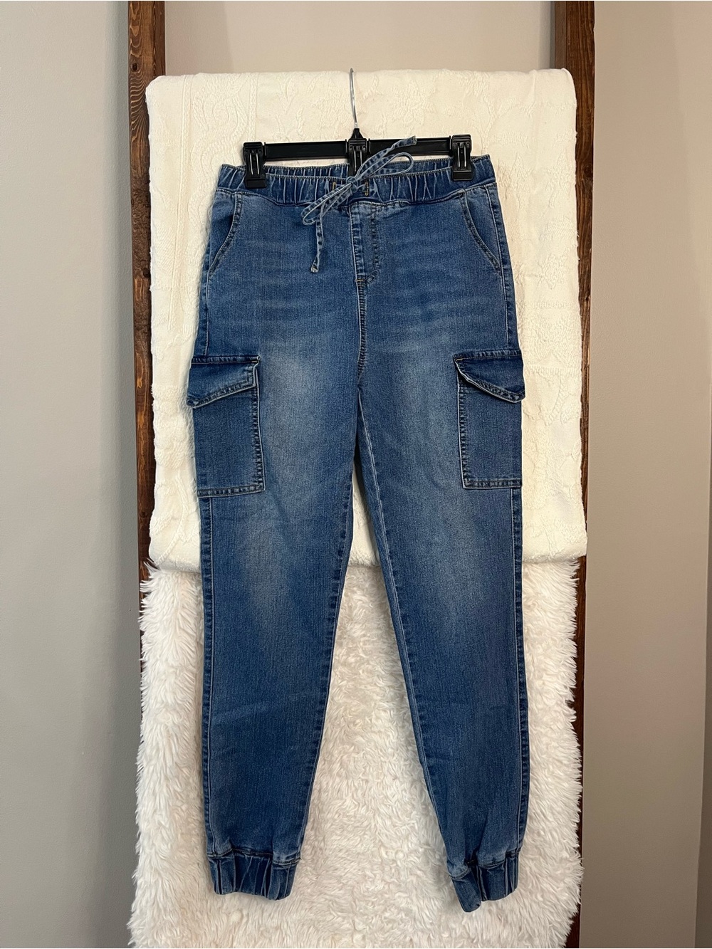 Steve Madden Blue Women’s Small Denim Cargo Joggers